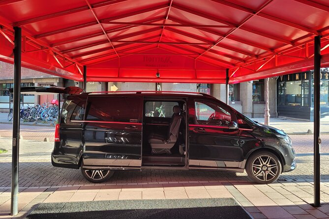 Private Departure Transfer: Schiphol Airport Amsterdam - Who will get the most value