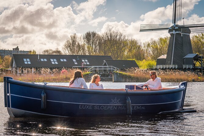 Private Electric Boat Rental in Haarlem (No License Required) - How much value does the group price offer?