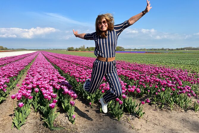 Private Guided Keukenhof Gardens and Zaanse Schans Tour - Inside De Kat, the last paint mill