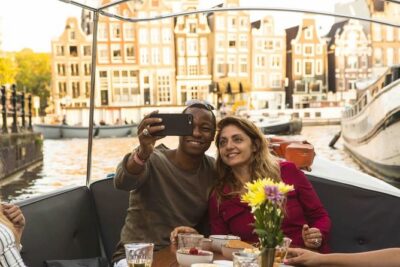 Private Romantic Canal Cruise Amsterdam with Bubbly and Snacks