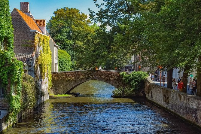 Private sightseeing tour to Bruges and chocolate from Amsterdam - Bruges Beer Experience and other optional stops