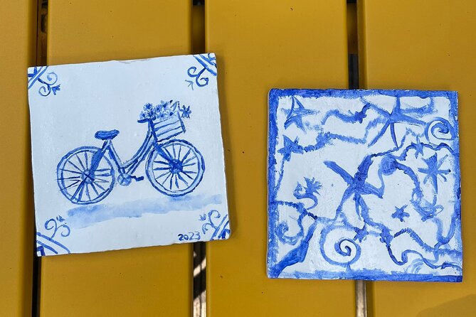 Private Souvenir Creation in Dutch Delft Blue from Netherlands - How the Delft Blue introduction adds value