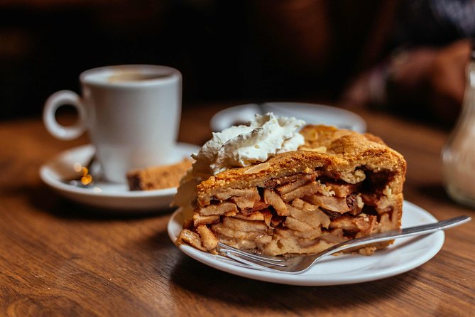 Private Tour: Amsterdam's Best Local Hotspots - What the private format gives you for $23