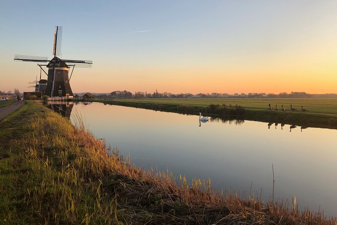 Private tour from Amsterdam, windmills, clogs & cheese.. - Keukenhof: a seasonal choice, not an extra add-on