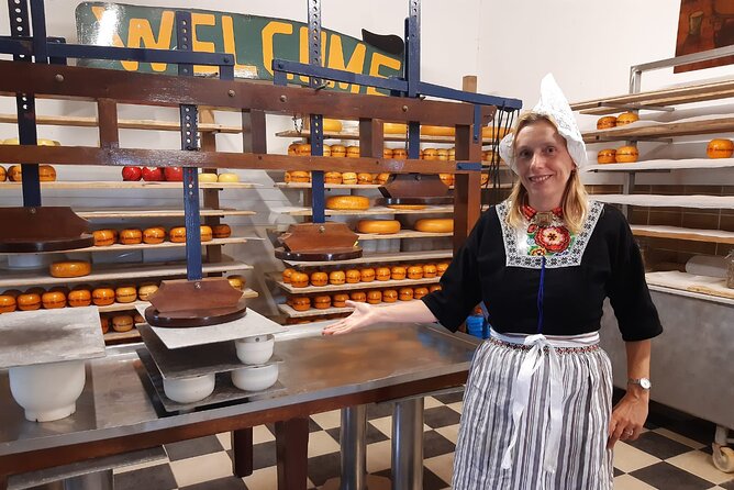Private Tour of Simonehoeve Cheese Farm and Clog Factory - Timing your visit