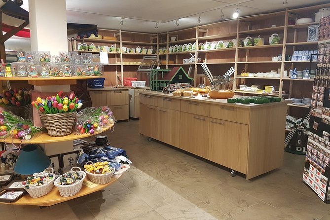 Private Tour of Simonehoeve Cheese Farm and Clog Factory - Who will enjoy this visit most?