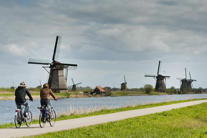 Private Tour to Kinderdijk and Delft / Leiden / Hague / Gouda - Key points to know before booking