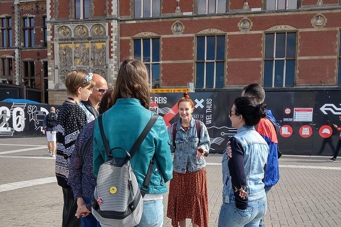 Private tour: Your own Amsterdam: walk through the old city - St. Nicholas Basilica and the Catholic-Protestant divide