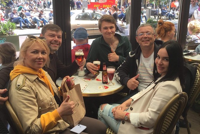 Private Walking Food Tour in Amsterdam - What the guide adds to the experience