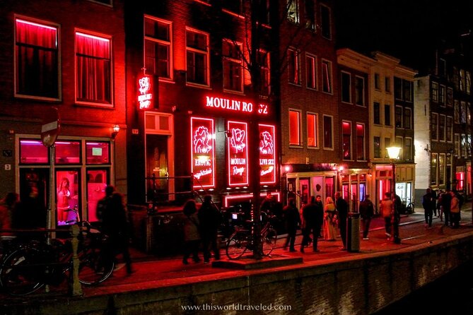 Red Light District Primetime Private Tour for 18+ Only - Starting beside Saint Nicholas Basilica at 10 p.m.