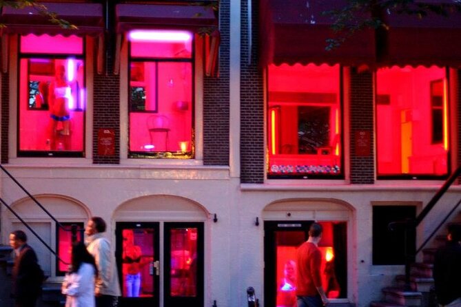 Red Light District Primetime Private Tour for 18+ Only - De Wallen at prime time