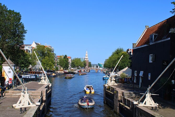 Rembrandt & Van Gogh Amsterdam walking experience - Museum Het Rembrandthuis and the business of art
