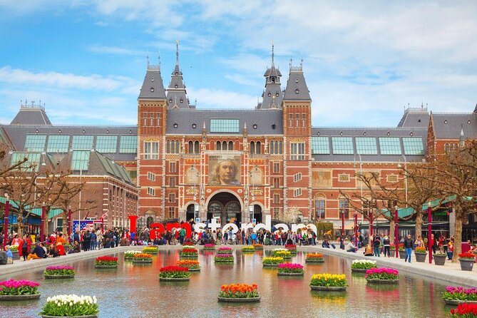 Rijksmuseum tour: The Stories Behind the Masterpieces - Why a private guide changes the Rijksmuseum visit