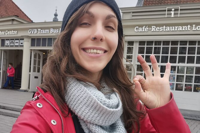 Rude Bastards Tour of Amsterdam (CYHIT) - Meeting at Centraal Station and getting your bearings