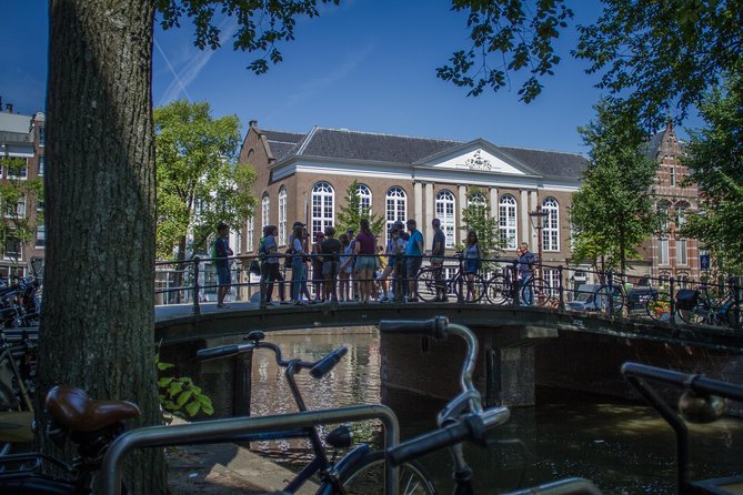 Secrets of Amsterdam Walking Tour plus Dutch Sweets Tasting - Spui and the Miracle of Amsterdam