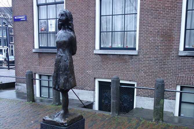 Self-Guided Audio Tour Holocaust Series: The Jewish Quarter - The Jewish Museum and the final stop