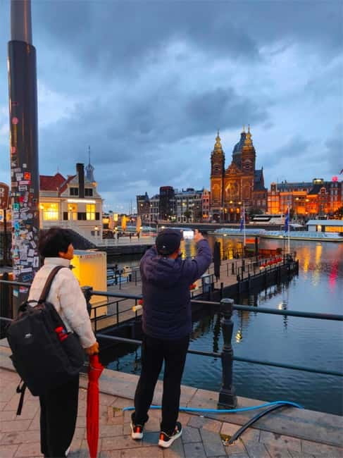 Skipping Lines & Sipping Beers: A History Tour of Amsterdam - Crossing the river to North Amsterdam