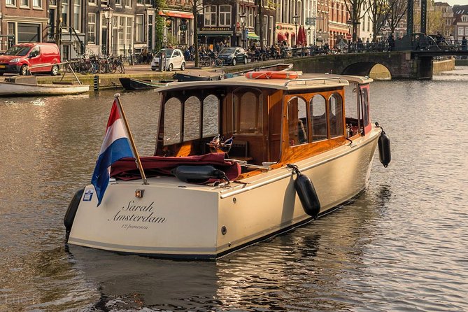 Small-Group Luxury Canal Cruise with Local Skipper - Why an electric boat is a smart way to see Amsterdam