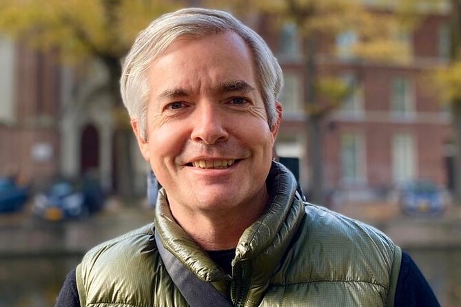 Small Group Walking Tour in Amsterdam with Friendly and Fun Guide - The Old Center and its stories