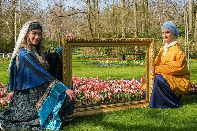 Tulip Paradise: Keukenhof Half-Day Private Tour - Leaving your hotel in a private car
