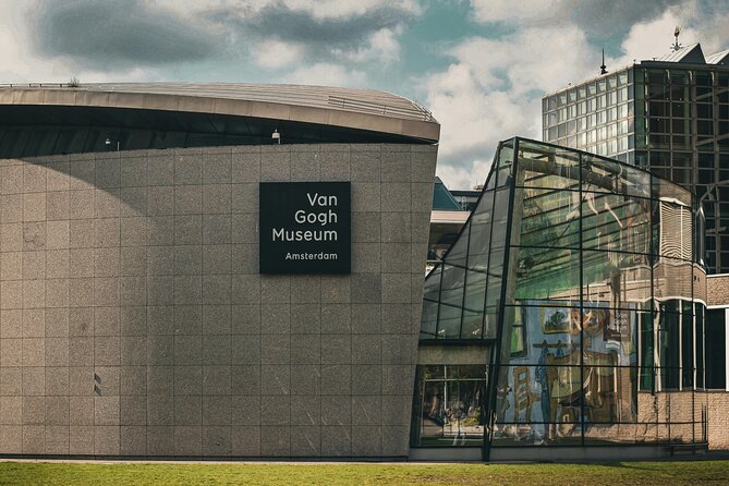 Van Gogh Museum Guided Tour •10 people• Face to Face with Vincent - Should you book the Face to Face tour?