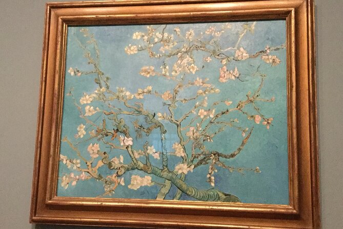 Van Gogh Museum, Small Group Tour (incl timed entry tickets) - Meeting the guide near Museumplein