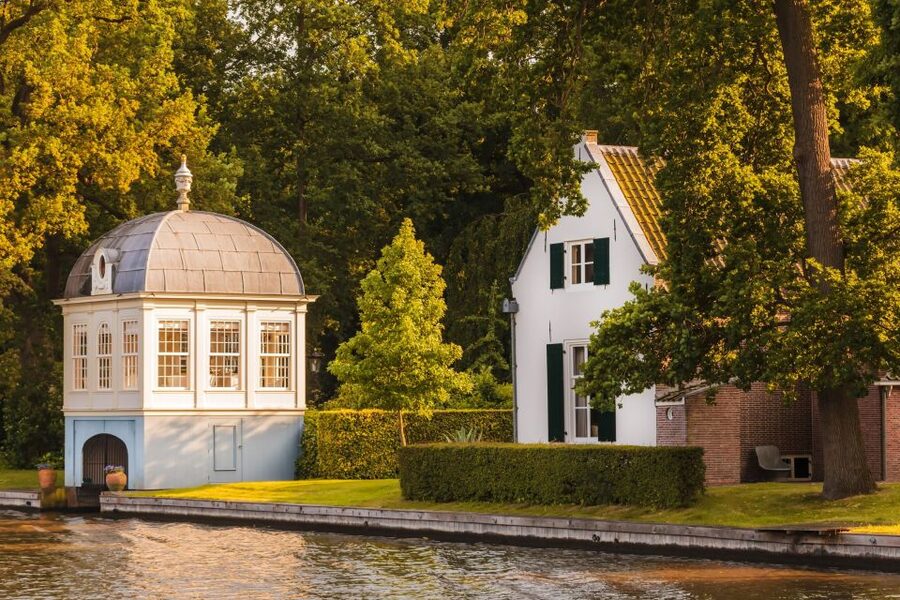Vecht River: Full-day Cruise with Lunch - Lunch beside the river