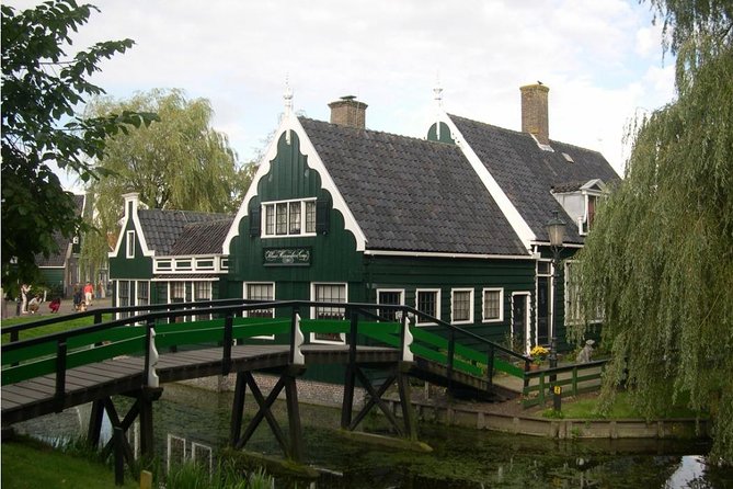 Visit Amsterdam Countryside with windmills by bike - A riverside ride back to Zaandam