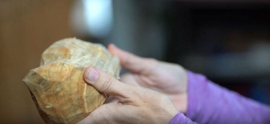 Volendam: 2-Hour Clogmaking Workshop and Cheese Tour - Getting to Simonehoeve from Amsterdam