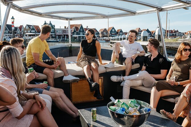 Volendam - Lake Cruise at Volendam including 1 free drink - Seeing Volendam from the Gouwzee
