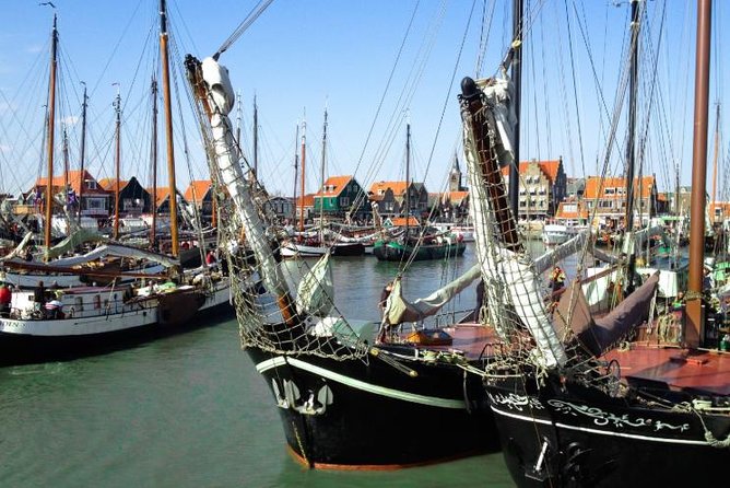 Volendam & Marken Private Tour in luxury Jaguar S Type 1/2 day - How Much You Can See in Four to Five Hours