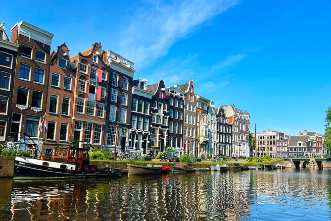Walking Tour about Golden Age Architecture, private local guide - Why this architecture walk is different