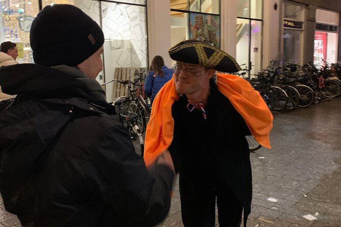Walking Tour of Haunted Amsterdam - What the small group changes