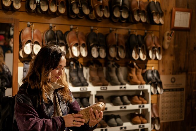 Zaanse Schans and Cheese Tasting Guided Tour from Amsterdam - How the free time affects the experience