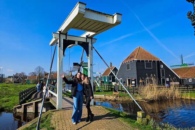 Zaanse Schans and Cheese Tasting Guided Tour from Amsterdam - Adding the Amsterdam canal cruise