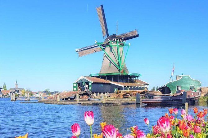 Zaanse Schans and Volendam Private Tour – Clogs, Cheese and More - Zaanse Schans: more than a windmill photo