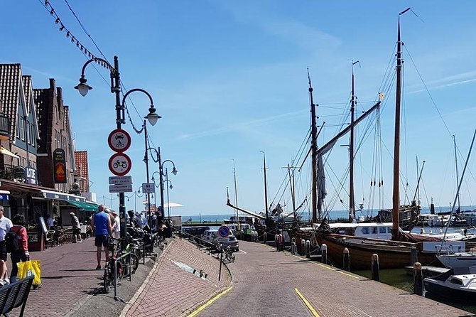Zaanse Schans and Volendam Private Tour – Clogs, Cheese and More - The clog factory and an old Dutch craft