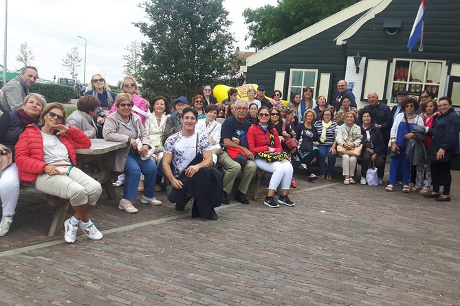 Zaanse Schans windmill tour with Italian guide - The brief look at diamond making and cocoa