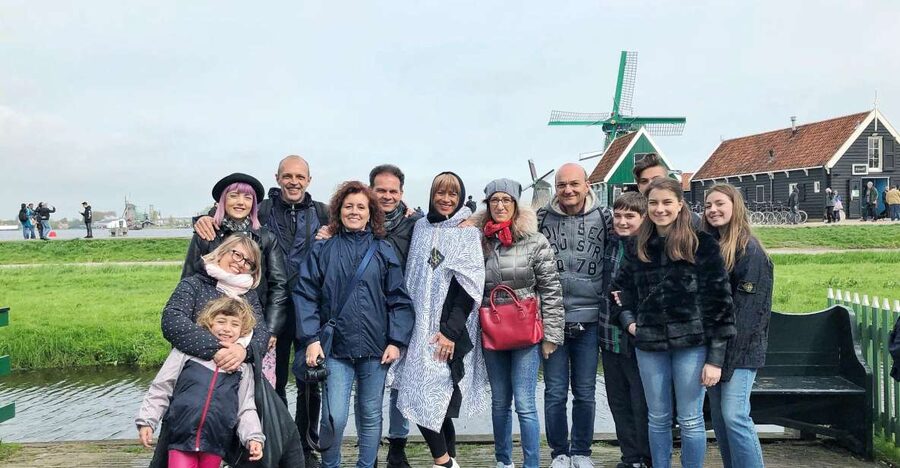 Zaanse Schans Windmills 4-Hour Tour in Italian - Key points at a glance