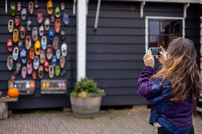 Zaanse Schans Windmills, Cheese and Volendam Tour from Amsterdam - The clog workshop: a fast look at Dutch craftsmanship